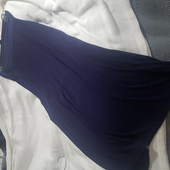 Skirt - Picture 4 of 7